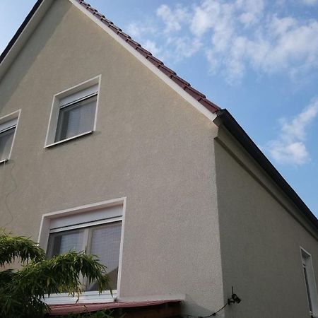 Privates Einzelzimmer Bei Der Weser-Ems-Halle Oldenbourg Extérieur photo