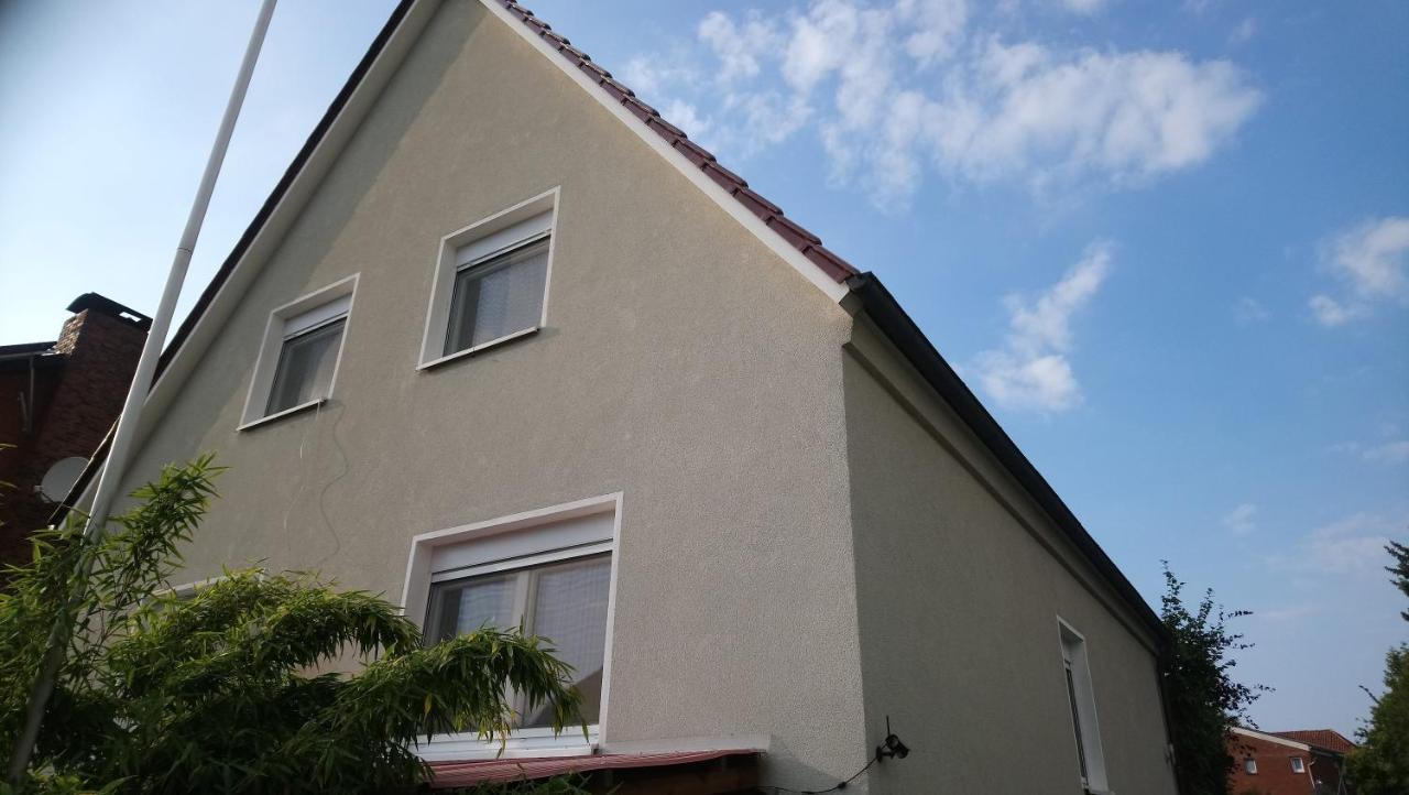 Privates Einzelzimmer Bei Der Weser-Ems-Halle Oldenbourg Extérieur photo